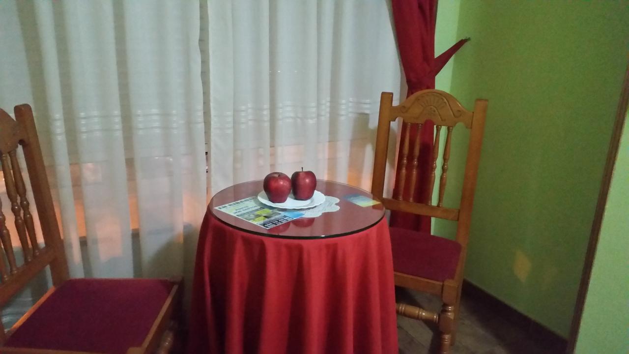 Hostal Ponte Dos Santos Ribadeo Zewnętrze zdjęcie